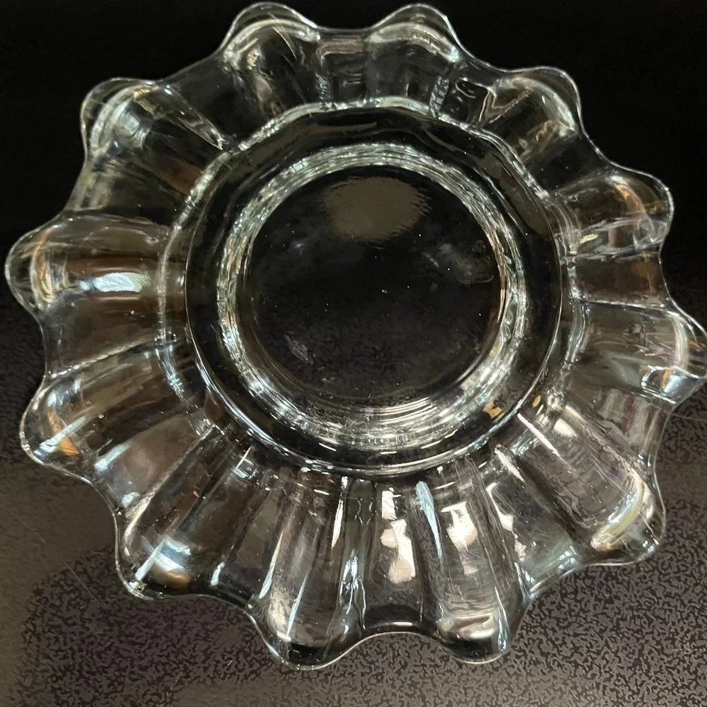VTG Clear Glass Scalloped Candle Dish